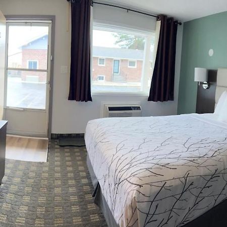 Wellington Inn Bracebridge Exteriör bild