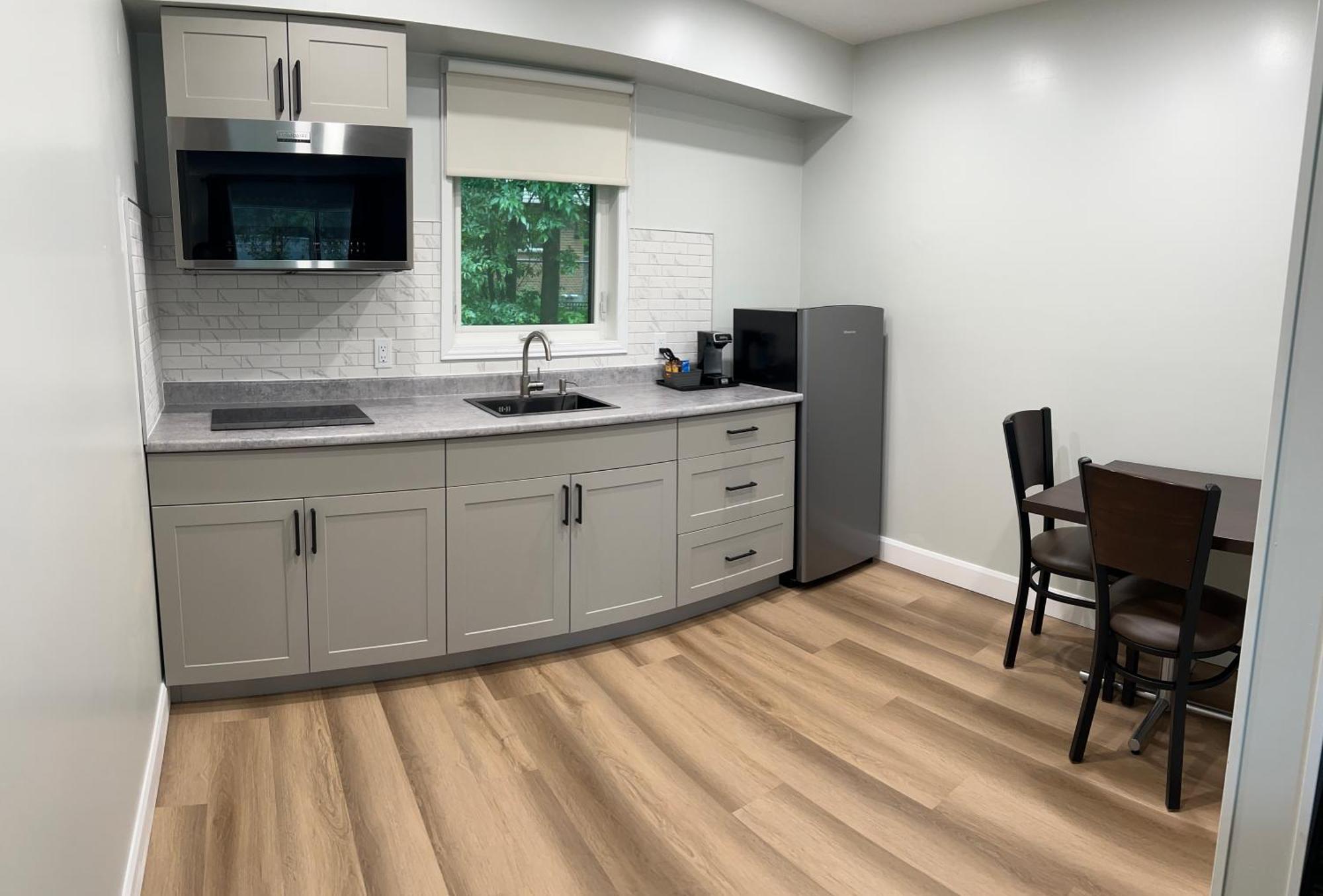 Wellington Inn Bracebridge Exteriör bild